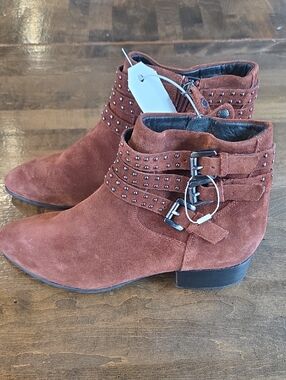Geox Size 8 Women’s Suede Studded Ankle Boots - Rust Brown NEW